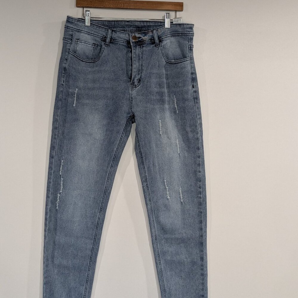 *3/$10* Manfinity Distressed Jeans Blue Size 34